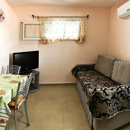 Apartments Petah Tiqwa Petach Tikva Room photo