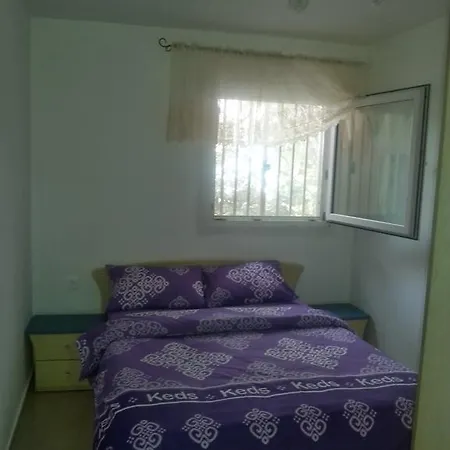 Apartments Petah Tiqwa Petach Tikva Room photo